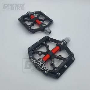 pedal-3-rod-plataforma-aluminio-negro-rojo
